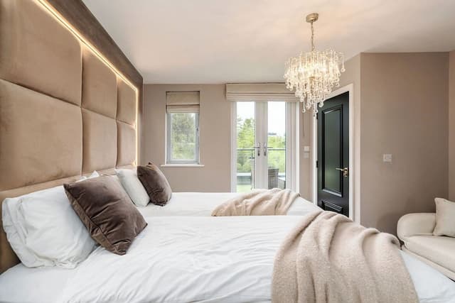 Deluxe Villa, 6 Bedrooms, River View, Garden Area