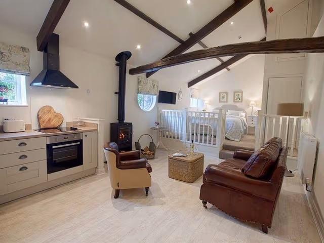 Studio, Ensuite, Garden View