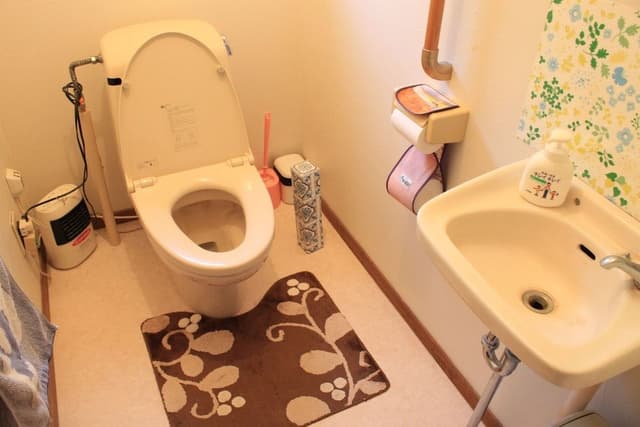 Japanese Style Room with Shared Bathroom