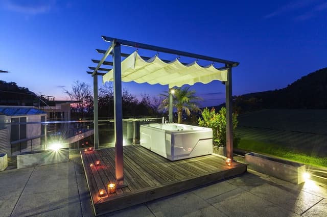 3 Bedrooms Penthouse, Mountain View