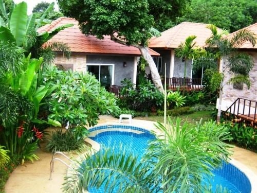 เพ็ญนภา ชาเล่ต์ (Pennapa Chalet)4
