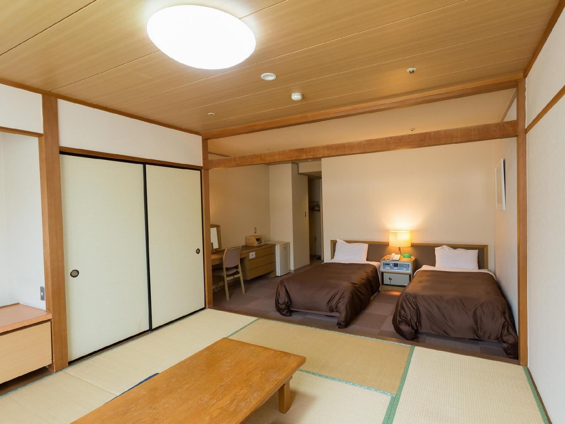 โรงแรมวะชิงะตะเกะ โคะเงง เรนโบว์ (Washigatake Kogen Hotel Rainbow)1
