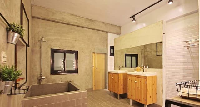 Classic Cabin (1F)