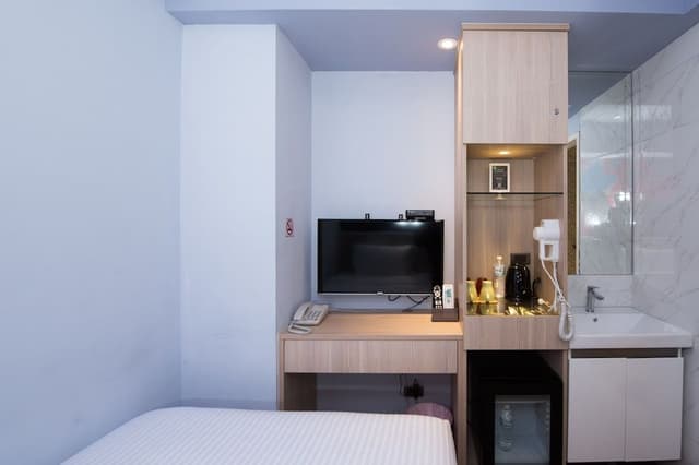 Basic Single Room, 1 Bedroom, Non Smoking