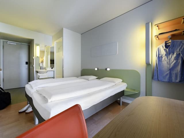 Room, 2 Twin Beds