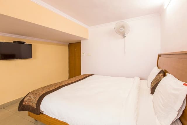 Standard Double or Twin Room, Smoking
