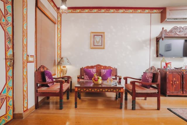 VIP ROYAL COTTAGE
