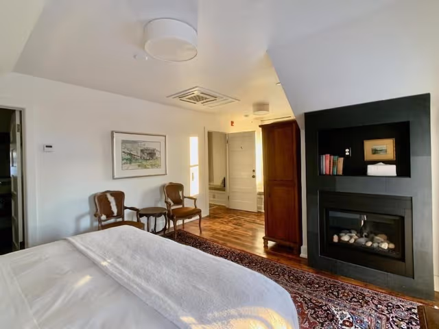 Romantic Room, 1 King Bed, Fireplace