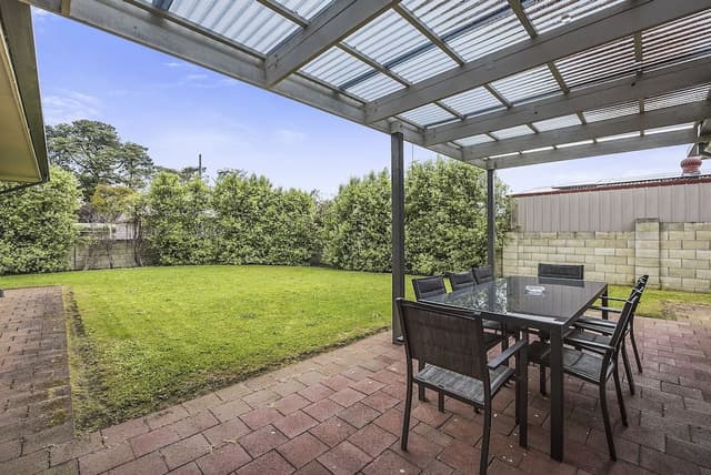House, 3 Bedrooms, 2 Bathrooms