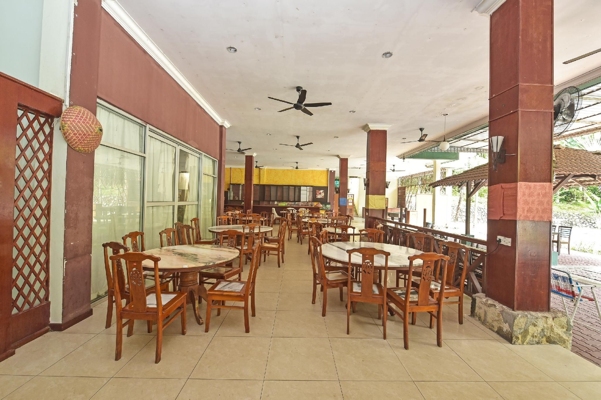 เตอลุกบาติก ฮอลิเดย์ อพาร์ตเมนต์ (Teluk Batik Holiday Apartment)0