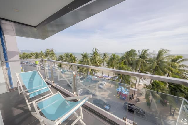 Deluxe Sea View Room - Queen Size