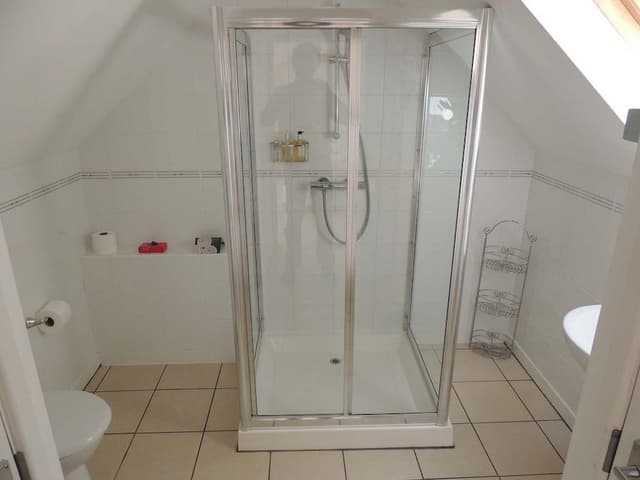 Double Room, 1 King Bed