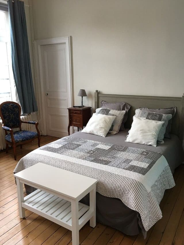 Family Room, 2 Bedrooms, Jetted Tub