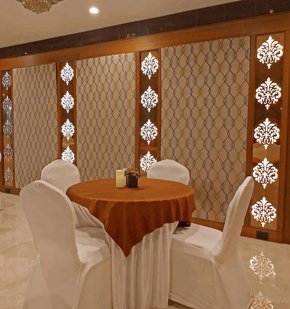 Quality Inn Mint2