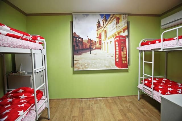 Shared Dormitory, Women only