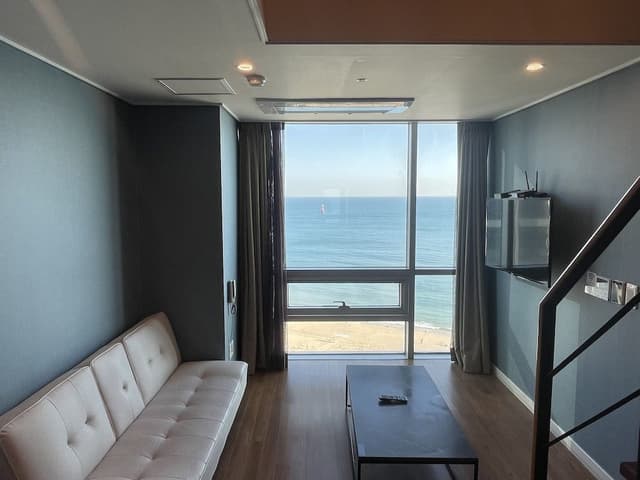 Pent House Standard Ocean 1502