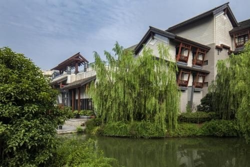 โรงแรมอังสนาฮางซู (Angsana Hangzhou Hotel)2