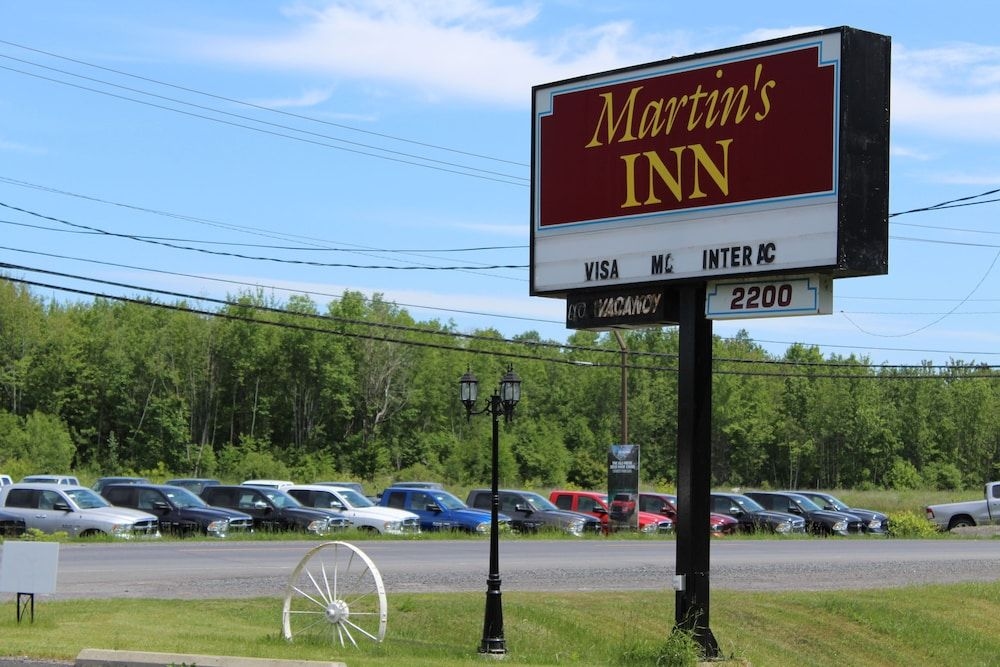 Martins Inn0