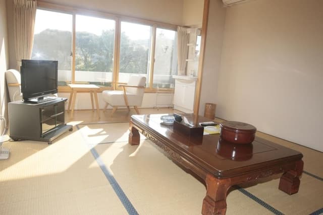 Japanese Standard Room 6~8 Tatami Space