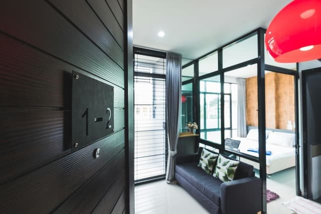 Superior Townhome, 1 King Bed