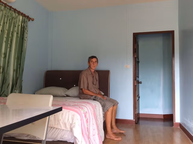 2 Private Double Rooms with Ensuite Bathroom