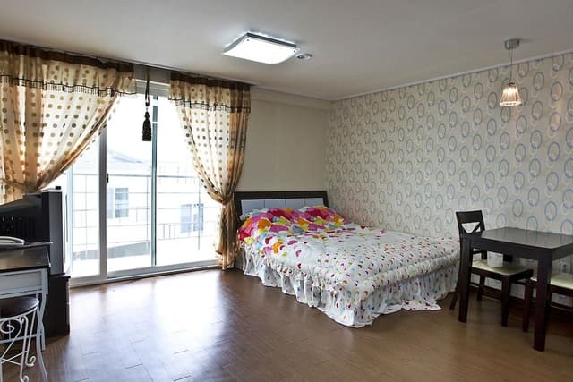White Couple Room