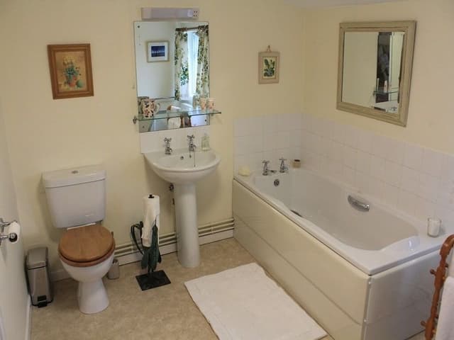 Double or Twin Room, Ensuite