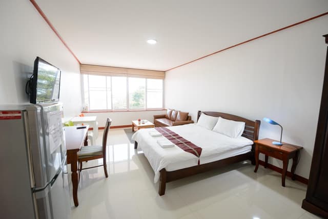 Supeiror King Room