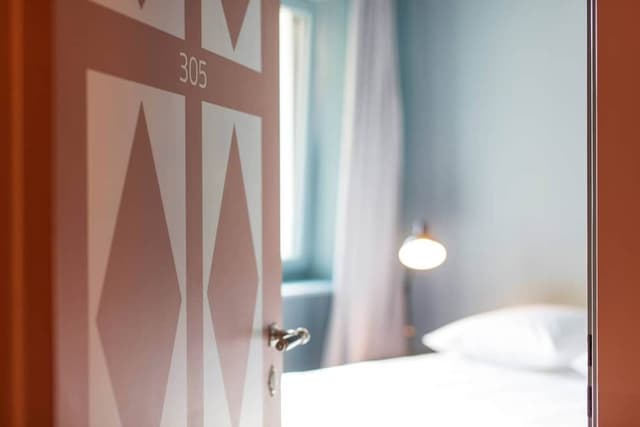 Standard Twin Room (DBL T)
