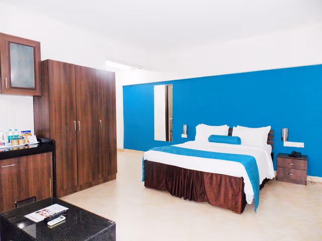 Deluxe Room with Balcony