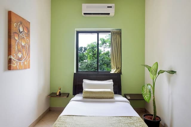 Suite Room 2BHK with Living Room