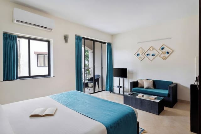 Deluxe Room with Balcony