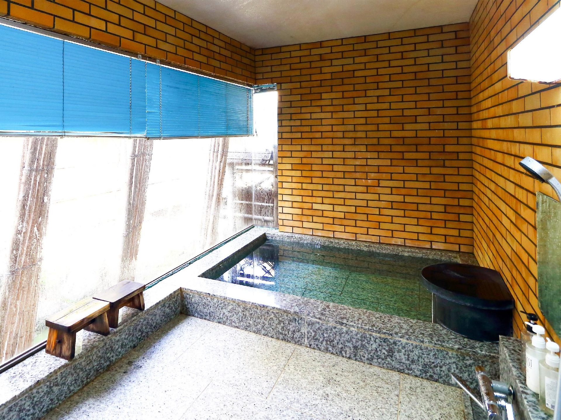 โอโย เรียวกัง คาราซาวะ คานาซาว่า (Ryokan Karasawa)1