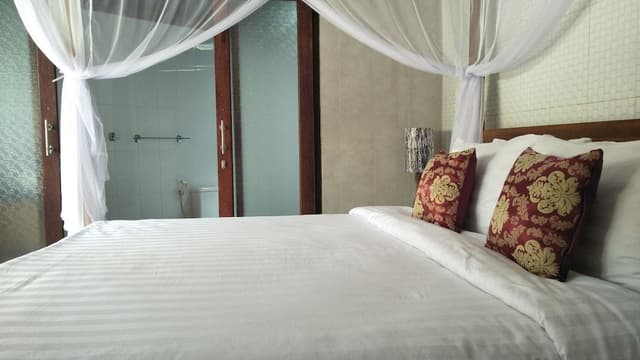 Standard Room, Private Bathroom, Garden View