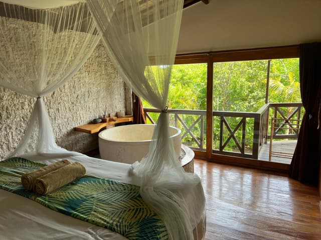 Deluxe Pool Villa