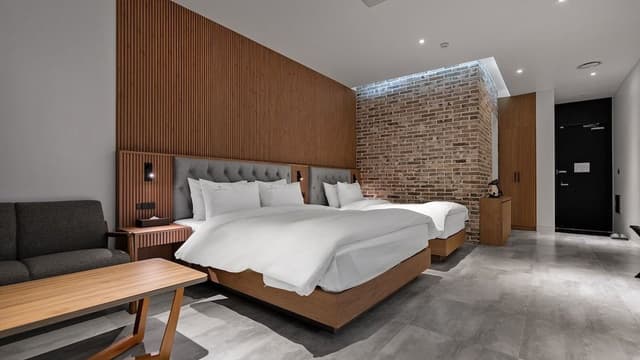 Deluxe Twin Room