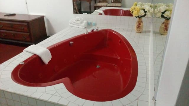 Romantic Studio Suite, 1 Queen Bed, Hot Tub