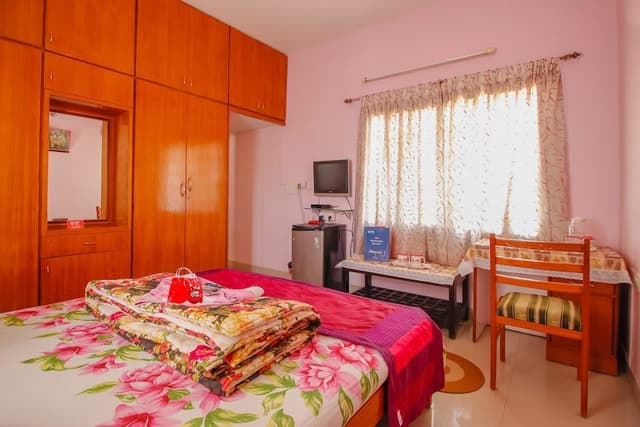 Standard Double or Twin Room, 1 Double Bed, Private Bathroom