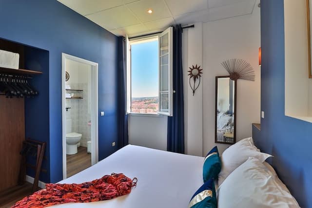 Standard Room, 2 Twin Beds, City View