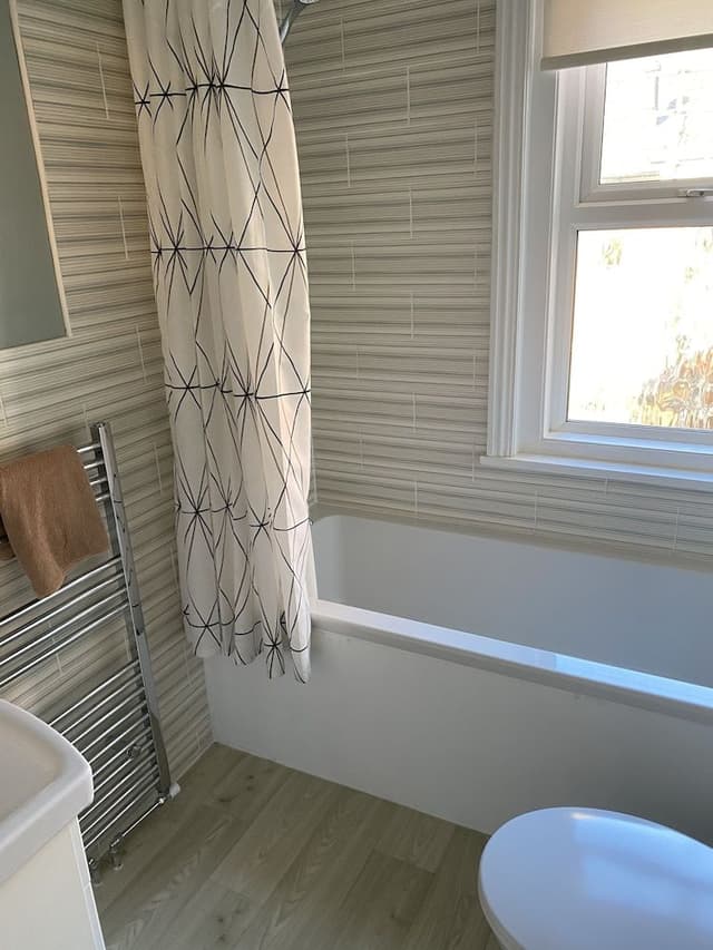 Family Room, Private Bathroom
