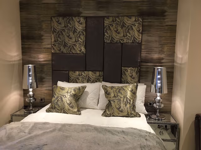 Superior Room, 1 King Bed