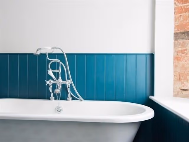 Superior Suite, Ensuite (Eastbrook Valley)