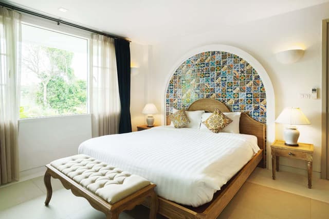 2 Bedroom