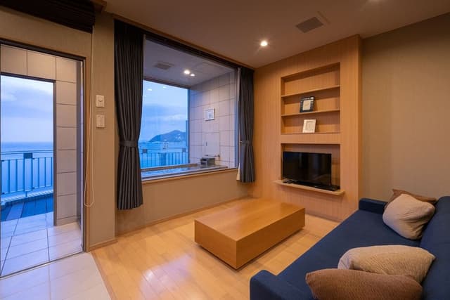 Lumiere Twin Room, Ocean View