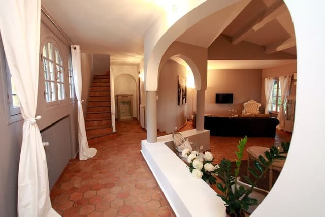 Deluxe Villa
