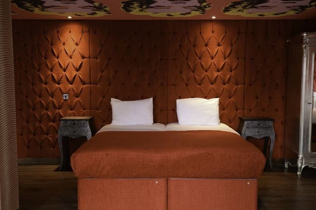 Luxury Double Room, Jetted Tub (sleeps 4)