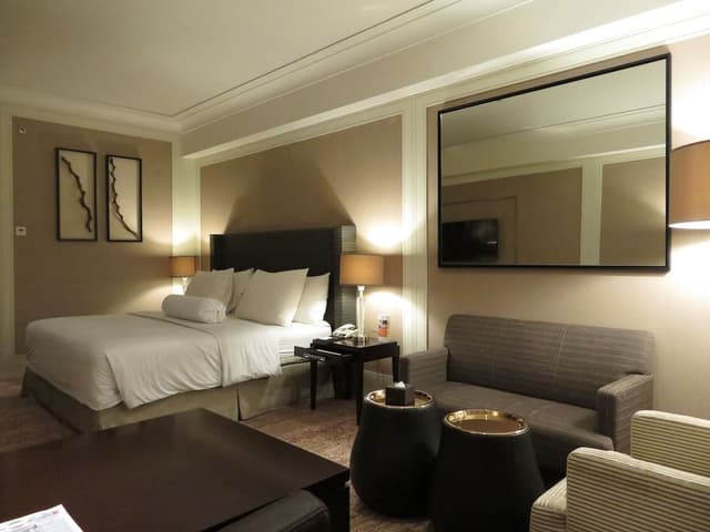 Deluxe Room, 1 King Bed