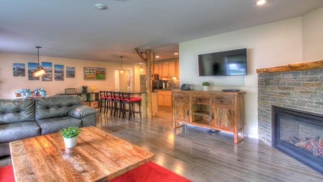 Condo, 1 Bedroom