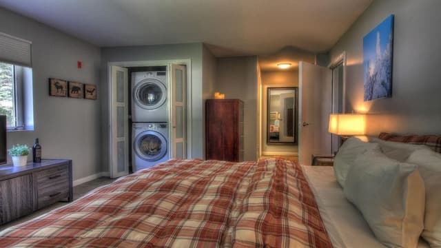 Condo, 1 Bedroom