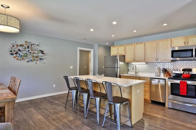 Condo, 1 Bedroom